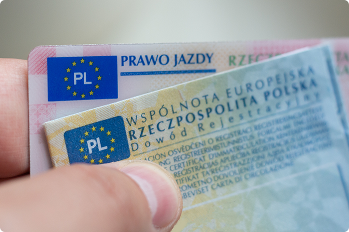 Jak zgłosić zmianę tablic rejestracyjnych ubezpieczycielowi? Krok 3