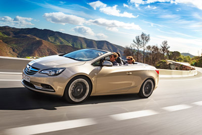 Opel Cascada – kabriolet, najnowszy model obecnie wytwarzany w Polsce - produkowany od 28 lutego 2013 w gliwickim zakładzie Opla