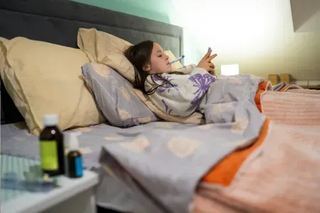 Nagłe zachorowanie. Kiedy choroba za granicą zostanie objęta ubezpieczeniem?